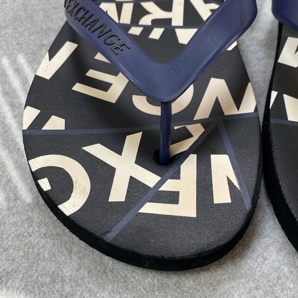 Armani Exchange Men's Black Navy & White Flip Flops Sz 11/12 - Picture 11 of 17